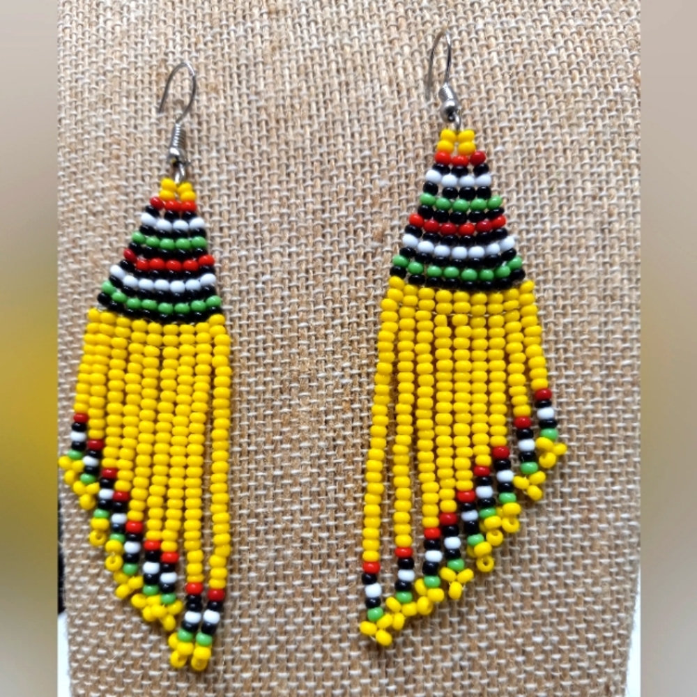 Earrings Beaded Yellow 💛Colorful
